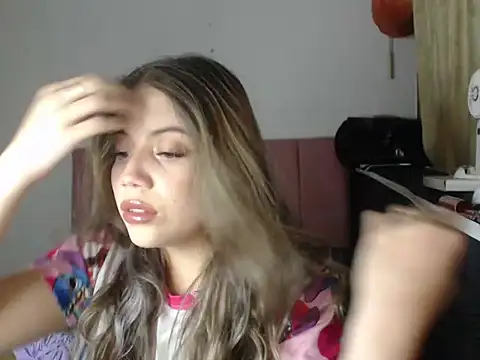 Amber_Blesssed webcam