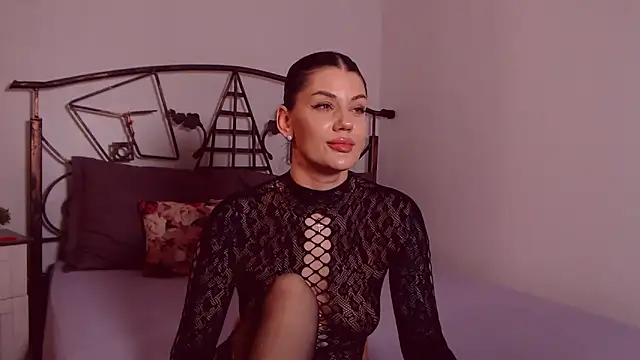 yvonneeverlee - YvonneEverlee's free webcam - UK Sex Cams