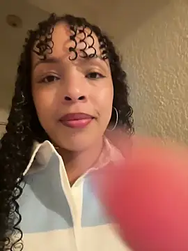 yasmin777_ - Yasmin777_'s free webcam - UK Sex Cams