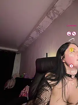 issabellanoirs - IssabellaNoirs's free webcam - UK Sex Cams