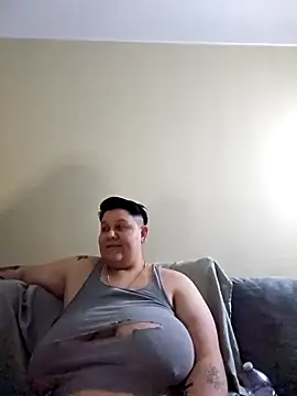 Webcam Model (DevilDahm) is live