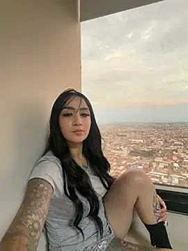 emmyevans1 - EmmyEvans1's free webcam - UK Sex Cams