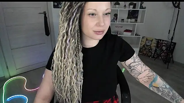 HoneySallyMoore webcam