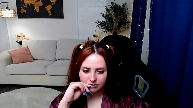 Hennessy_bunny webcam