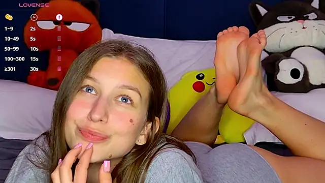 missemilymiller - MissEmilyMiller's free webcam - UK Sex Cams