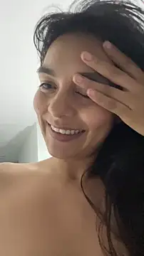 Selene_Wings22 webcam