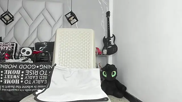 MirandaHaguen webcam