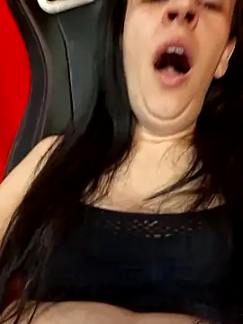 Your_lucky_girl webcam