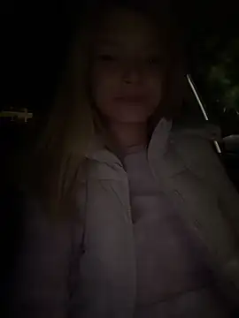 AnastasiaAniess live sex cam