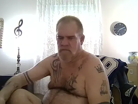 Caesar_Baxter live sex cam