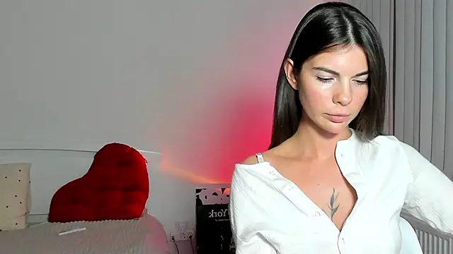 andrea_blossom - Andrea_Blossom's free webcam - UK Sex Cams