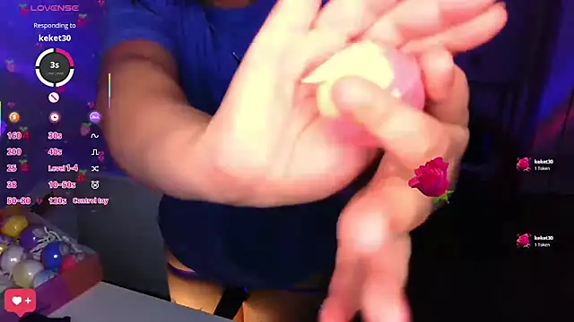 __--__Bambi__X__OFF__--__ webcam