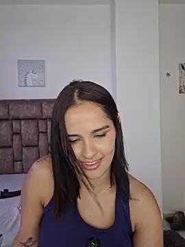 Webcam Model (heyshaa)  is live.Free join now!