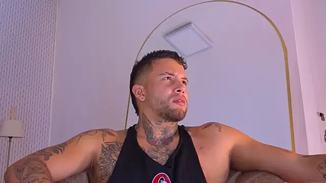 matthew_lennox_ webcam