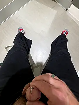 bigboldnpeirced webcam