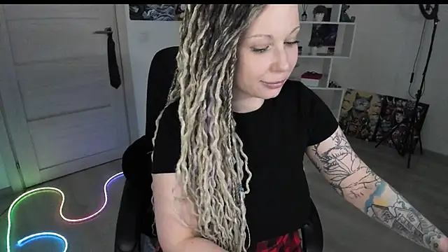 HoneySallyMoore webcam