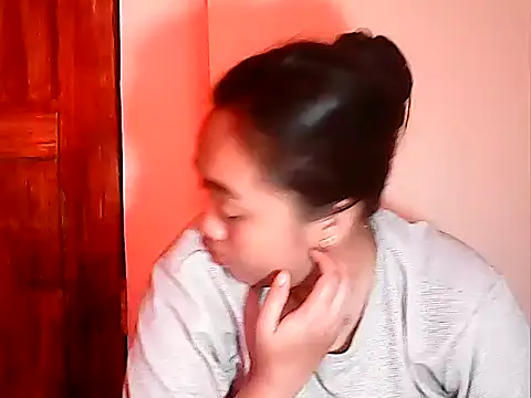 Pinay_Chubby20 webcam