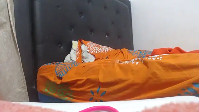 dirtydoll_latina webcam