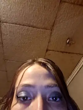 Webcam Model (Tudiablita21)  is live.Free join now!