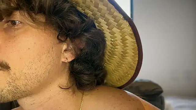 mcklister_kinky_feets webcam