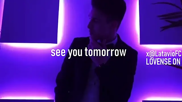 Midnighter_ live sex cam