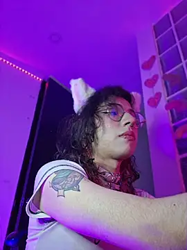 Sweet-SharoKitty webcam