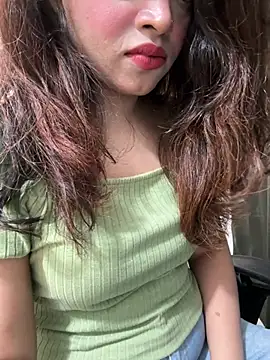 riya_sharma11 webcam