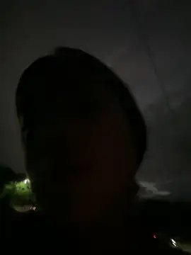 NAUGHTY_LITTLE_18 webcam