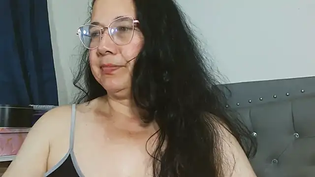 maturepriscila webcam