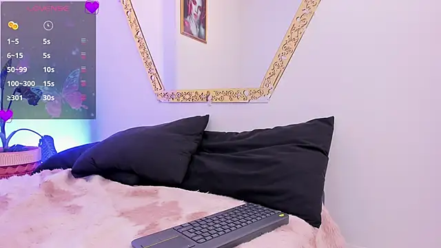 KhateAndersson webcam