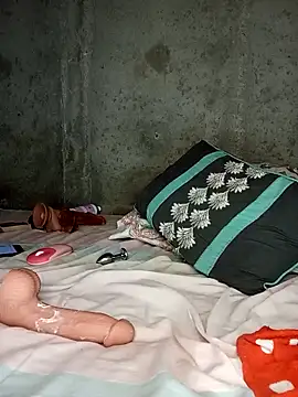 Webcam Model (Kaoz_69_)  is live.Free join now!