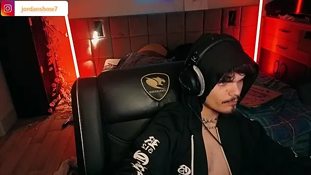 JordanShow webcam
