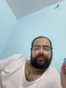 Arsh_Loves_Luv webcam