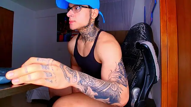 DennisWalkerr webcam