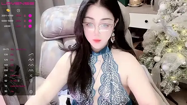 Monica-666888- webcam