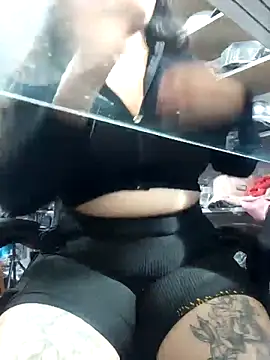 venuslaferte_ live sex cam