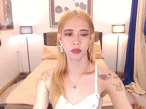 PreciousAmore webcam