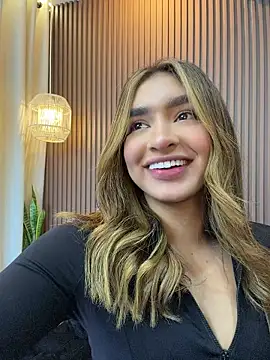 jenn_fit from StripChat is Freechat