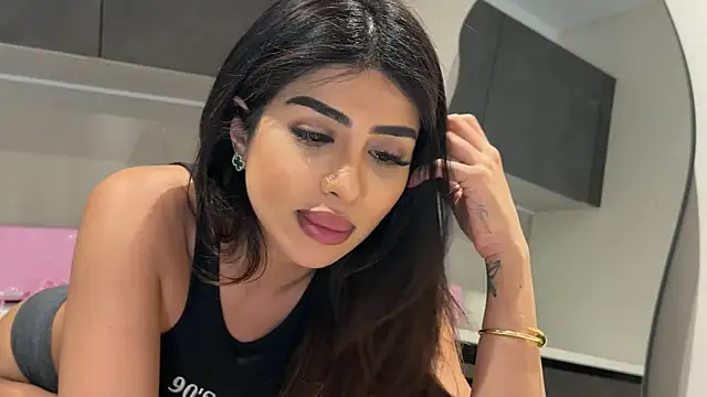 ArabicBarbie webcam