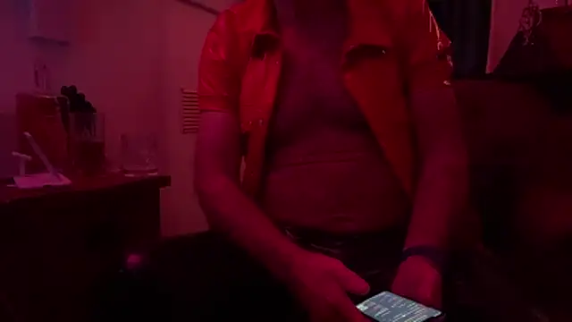 LeatherSdaddy live sex cam