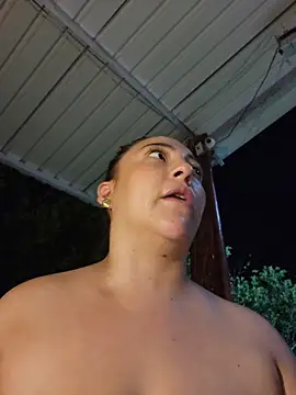 vickyhoult (Ask my age) - Show boobies