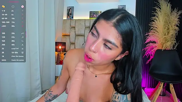 little_sophie18 webcam