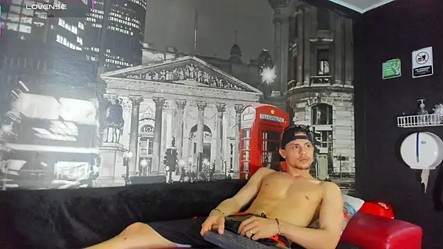 CloeRodriguez webcam