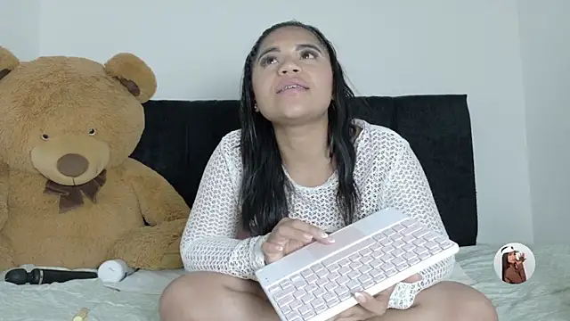 Natashaparker__ webcam