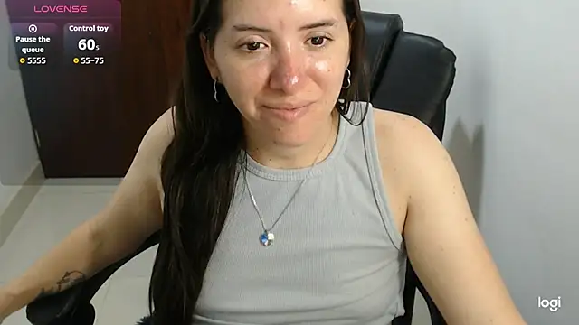 spicey_latina webcam