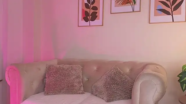 DahianaWalcott webcam