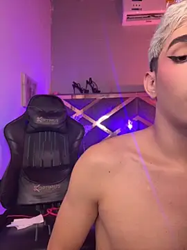 Cherry_zayden_ webcam