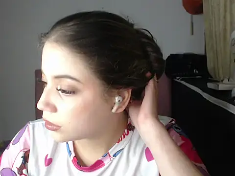 Amber_Blesssed webcam