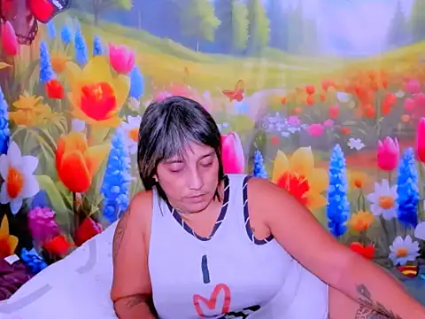 indianroxy webcam
