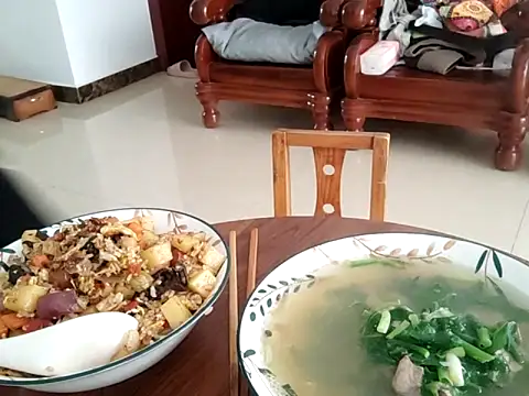 AngelwithEcup webcam